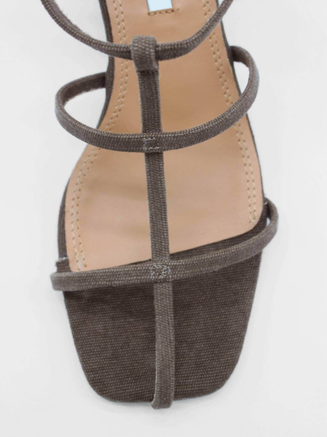 About Arianne - Women's Gene Bosc Strappy Heeled Sandal - Rack Hunt