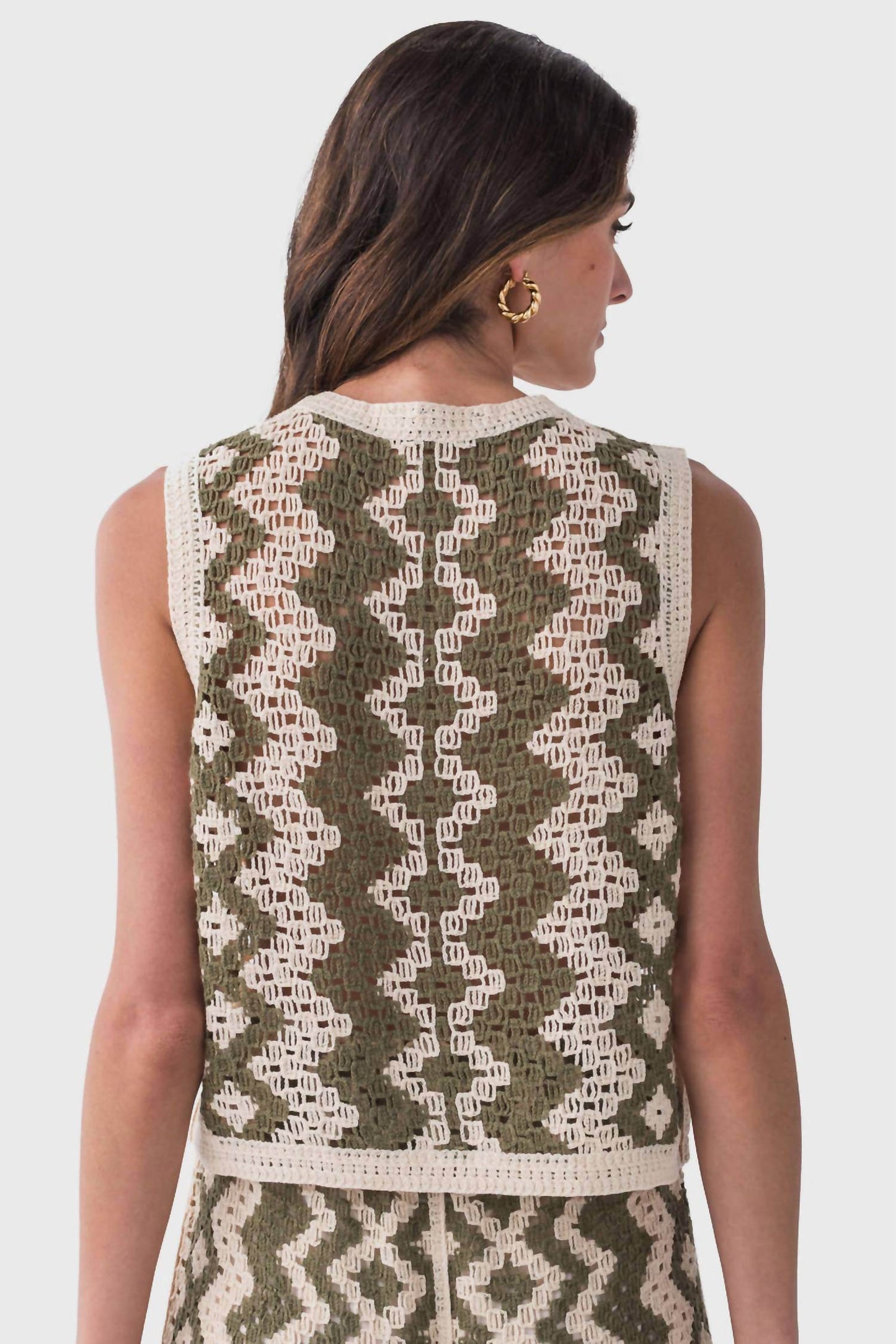 RD International - Crochet Button Vest - Rack Hunt -