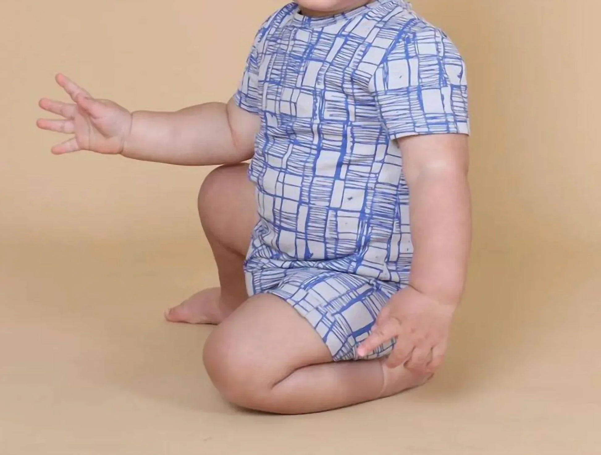 TINY TRIBE - Boys' Sketched Check Romper - Rack Hunt