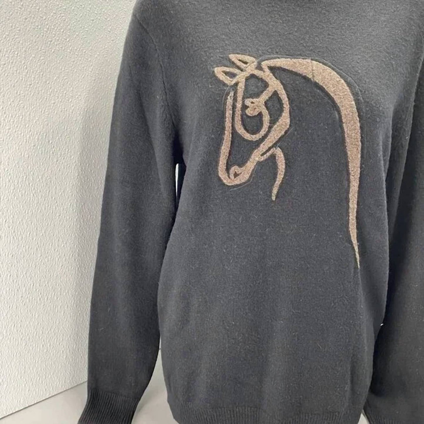 Women's Horse Outline Wool Cashmere Sweater