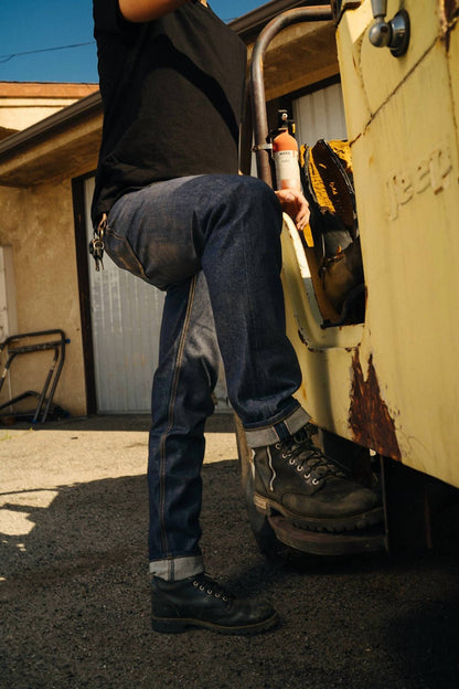 Men's Slim Straight Selvedge Jean
