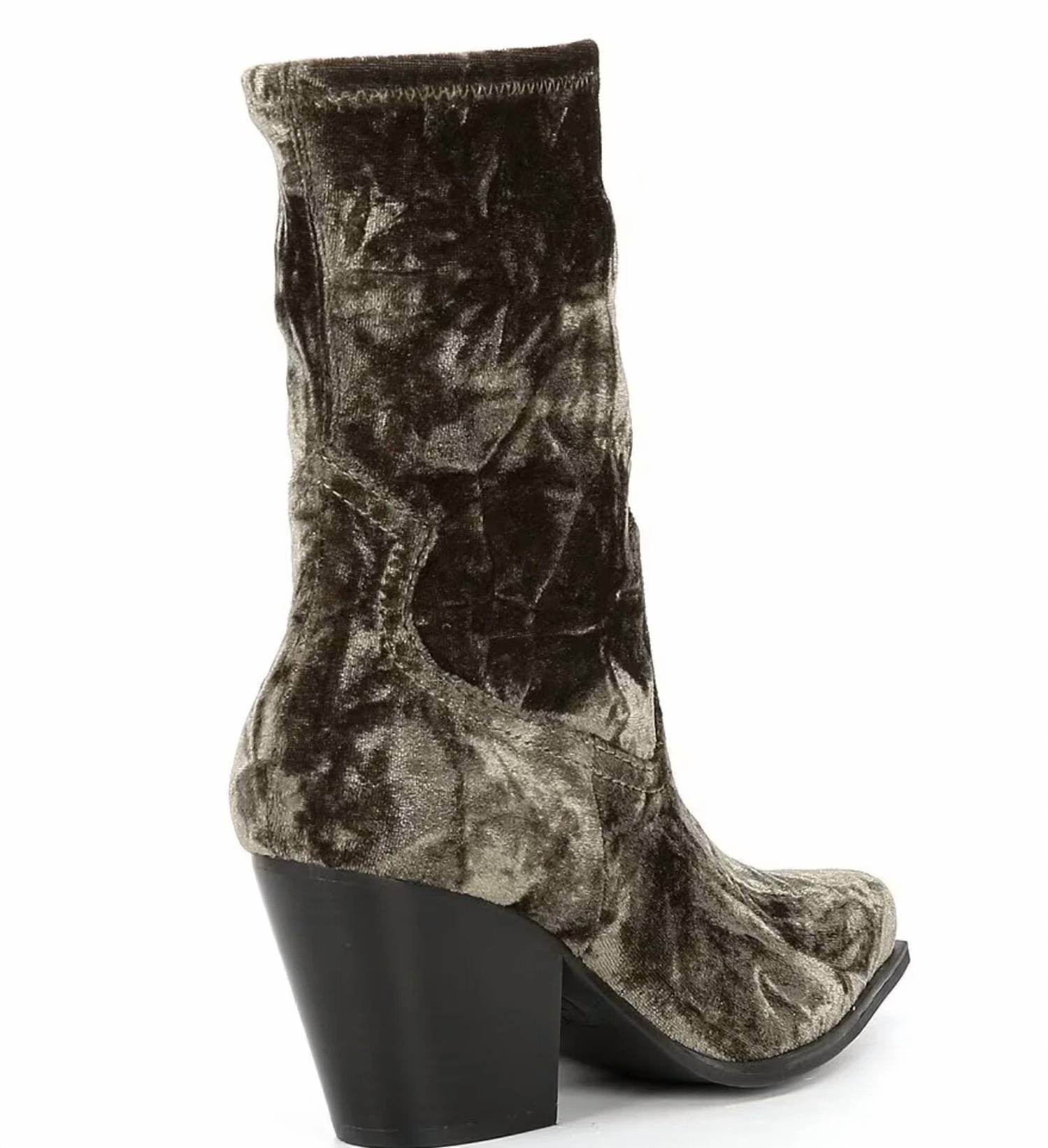 Gianni Bini - Women's Star-crossd 3 Western Booties - Rack Hunt -