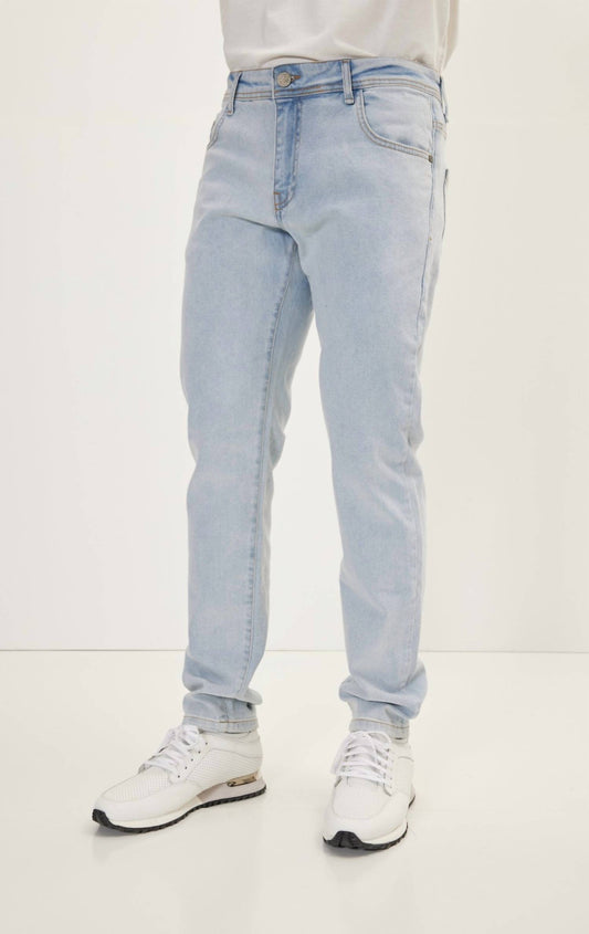 Men's Classic Fitted Denim Jeans