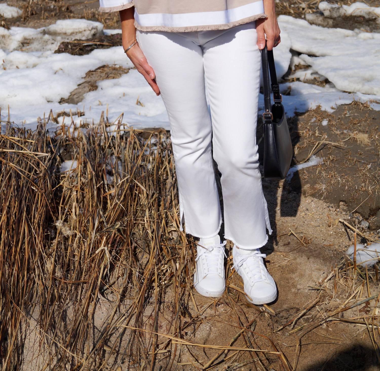 Margittes - Short Sleeve Top With Trim - Rack Hunt