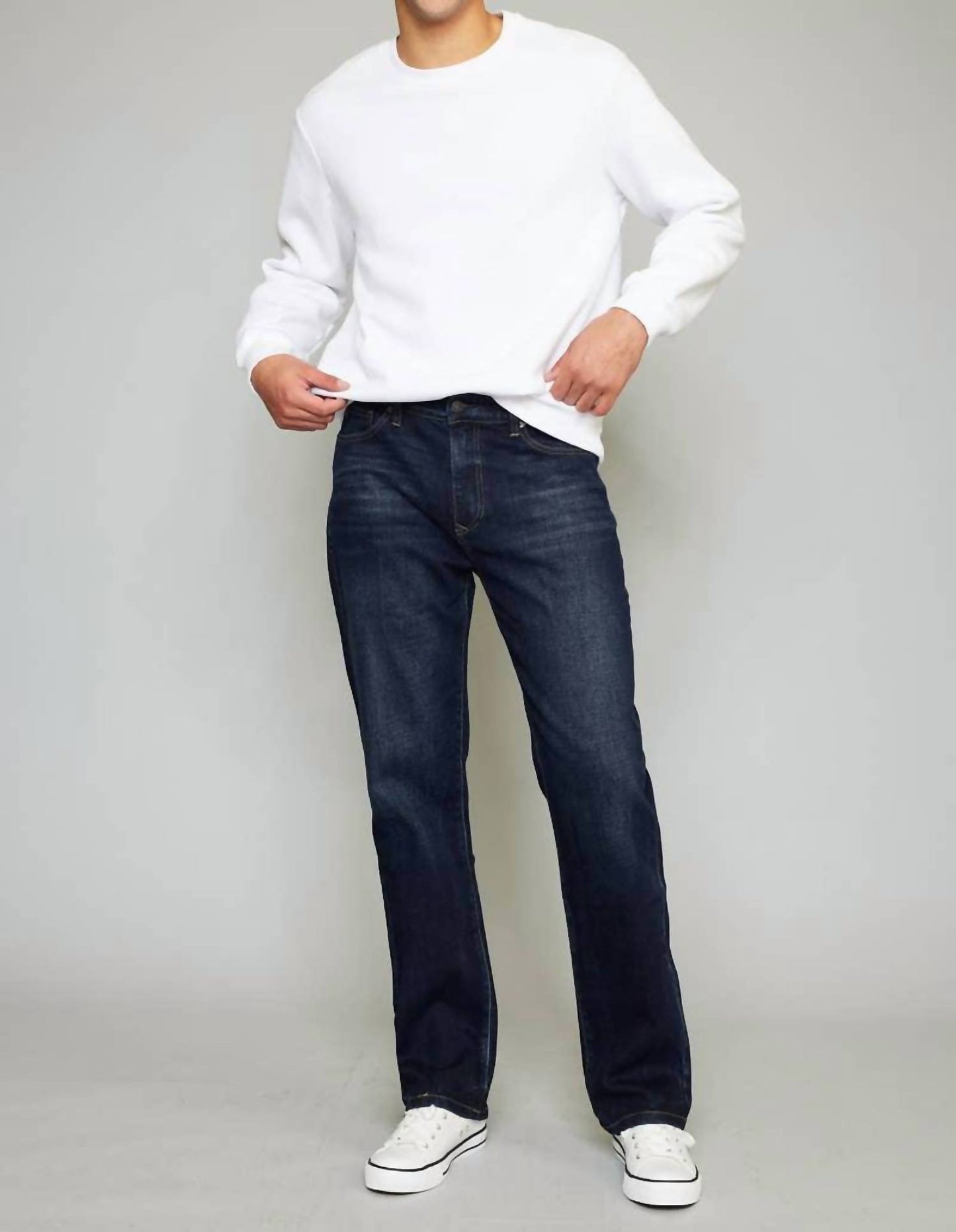 Colton Straight Jeans