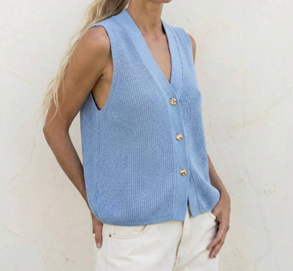 Relaxed Silhouette Button Vest