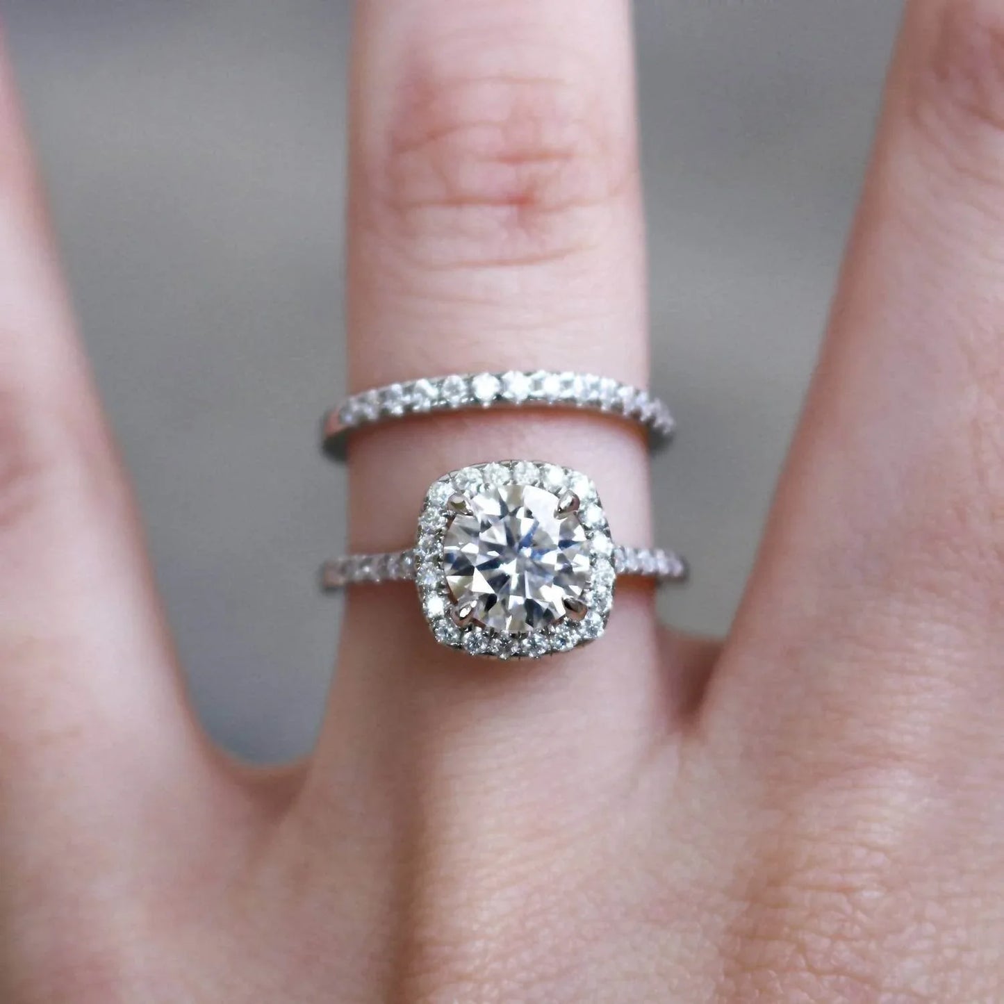 Allyanna Gifts - Women's Moissanite Wedding Ring Set - Rack Hunt