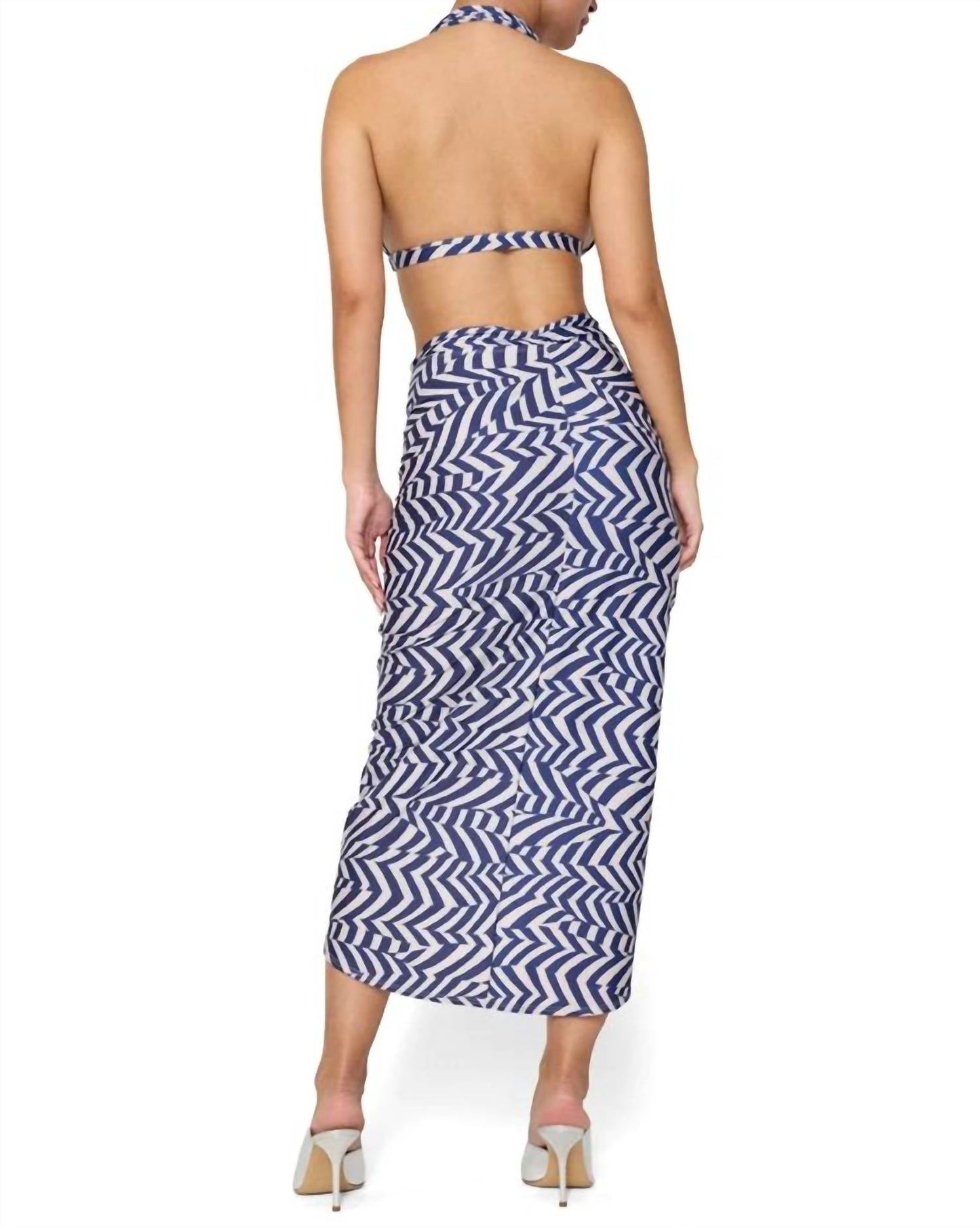 Cleo Sarong