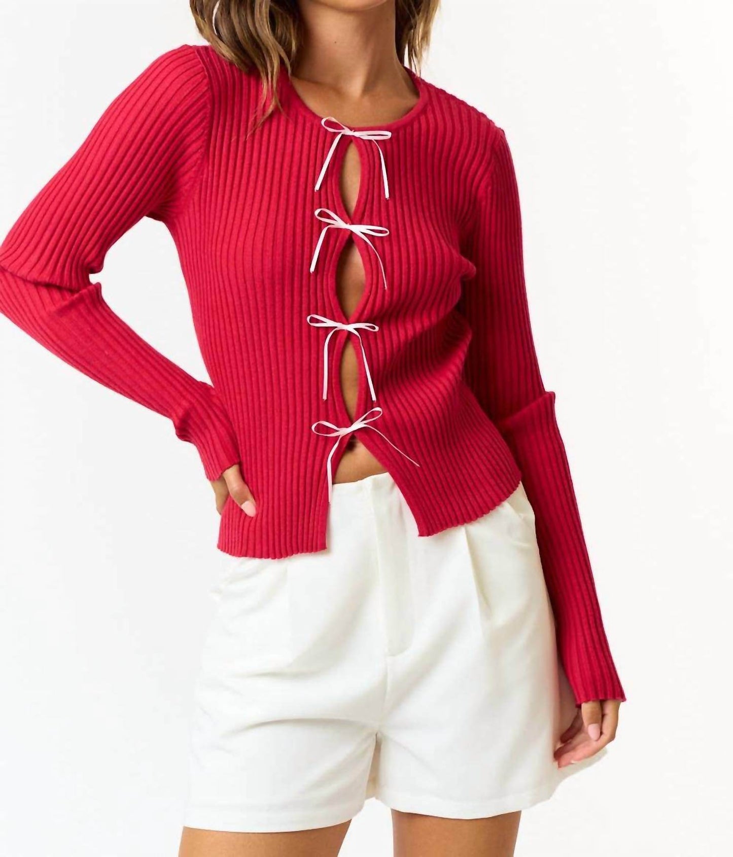 BABE - Bow Cut Sweater - Rack Hunt -