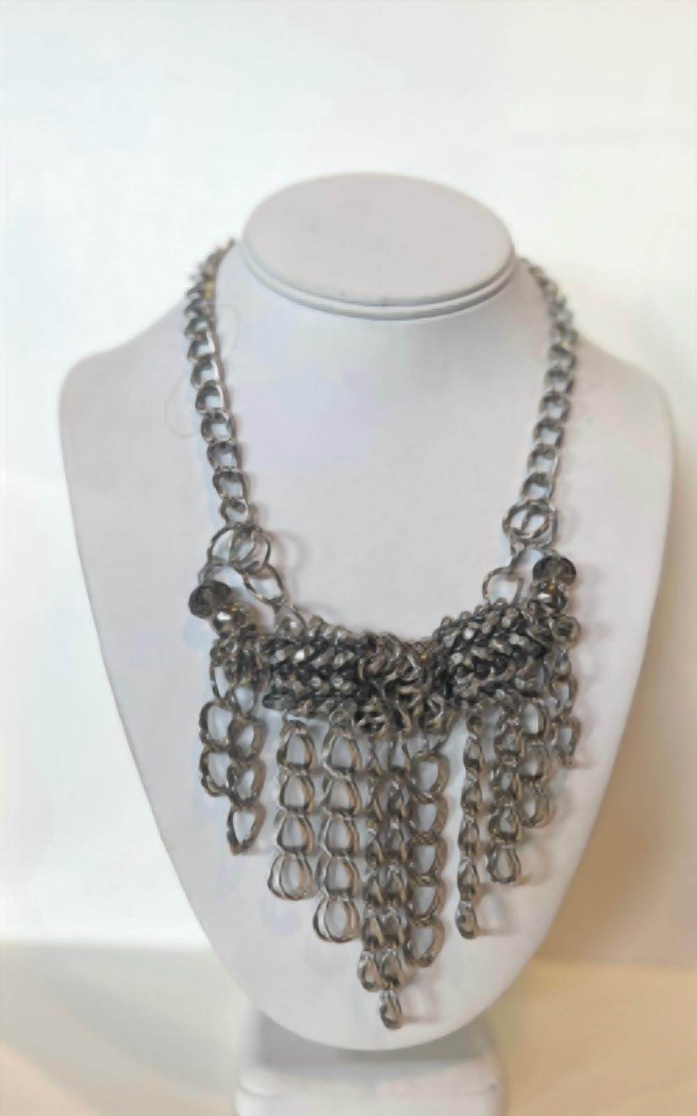 Pam Hiran - women's Bib Necklace - Rack Hunt -