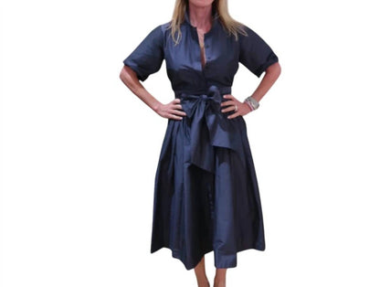 Robe Midi Dress