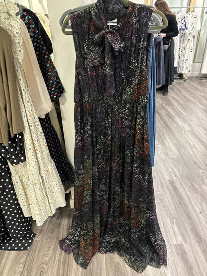 Women's Sleeveless Tie Collar Dress