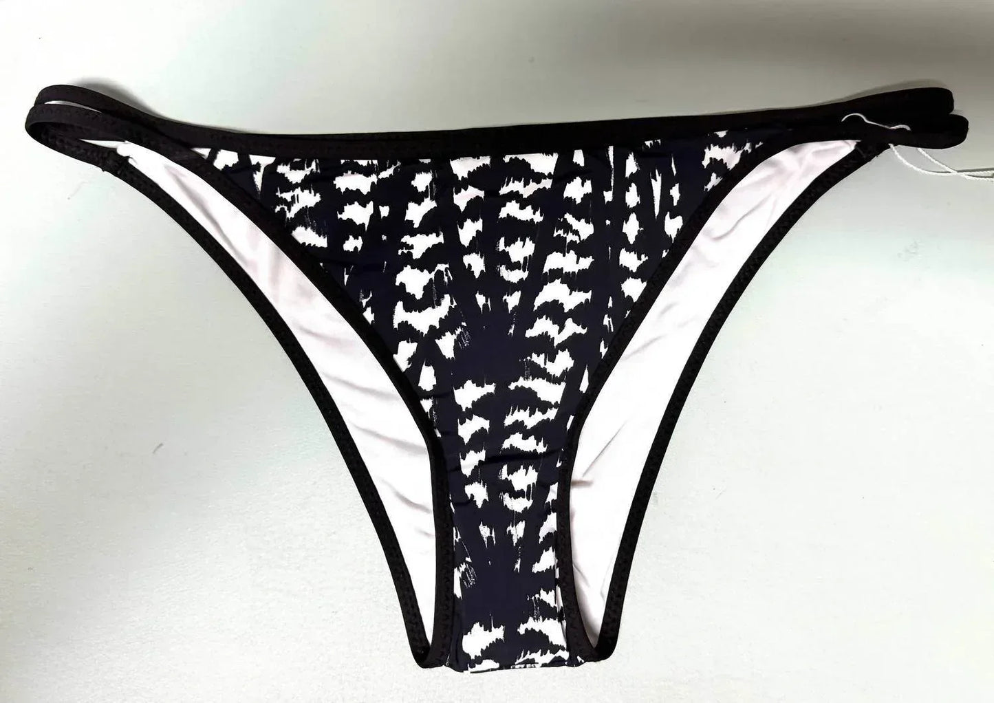 Radio Fiji - Women's Diamondhead Tao Swim Pant - Rack Hunt