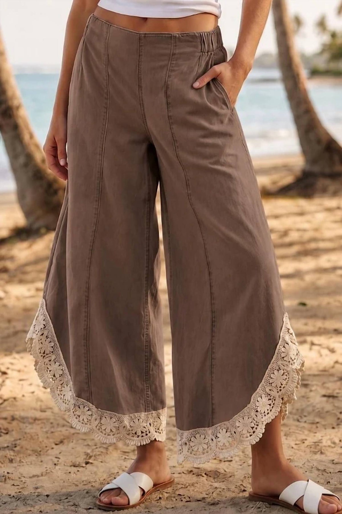 Tyra Tulip Elastic Waist Pants