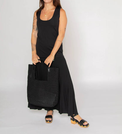 Contrast Tank Top Pleated Maxi Dress