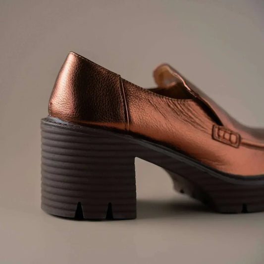 EOS Melbourne - Women's Malia Heeled Loafer - Rack Hunt