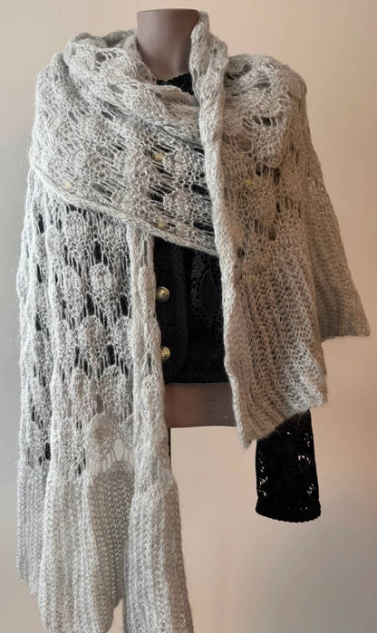 Women's Knit Scarf