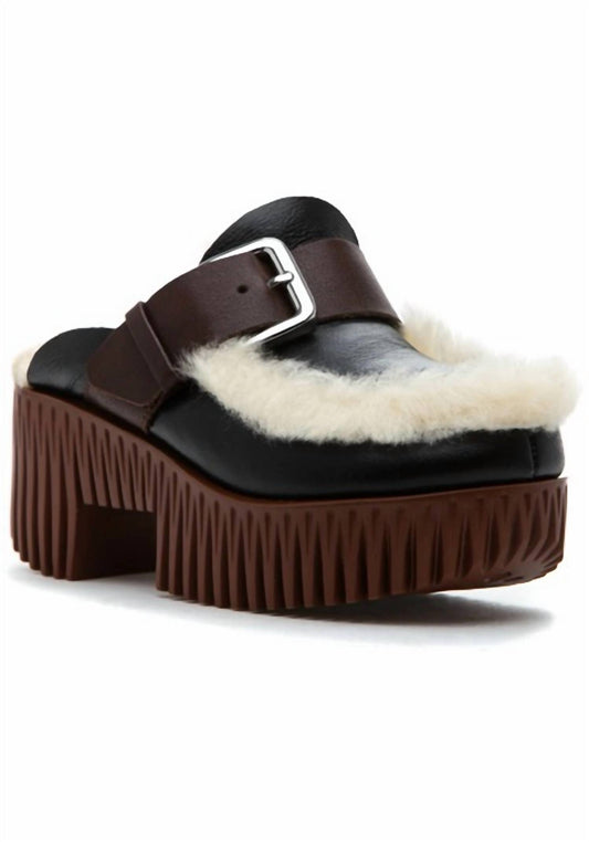 Women's Plia Amber Sandals