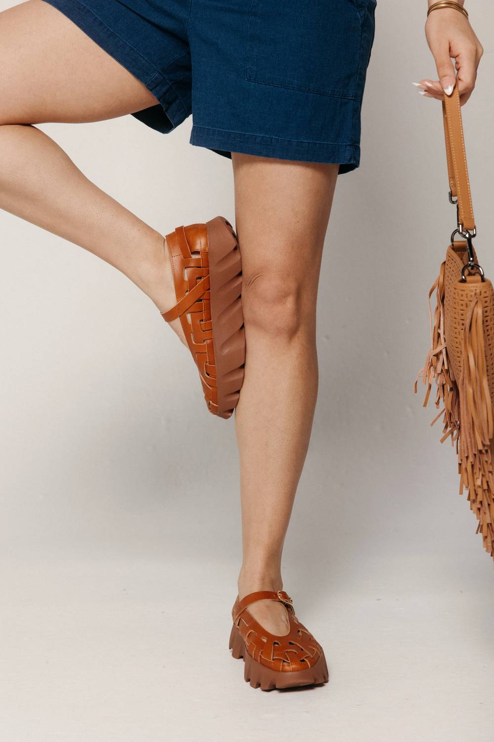 Women's Tura Lex Leather Platform Mary Jane Shoe