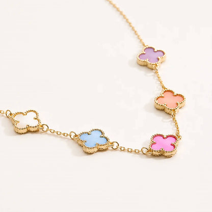 Women's Shell Clover Necklace