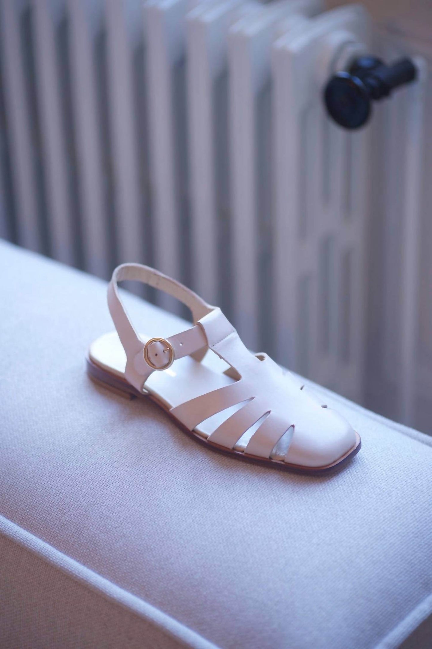 Anne Thomas - Women's Hackney Sandal - Rack Hunt -