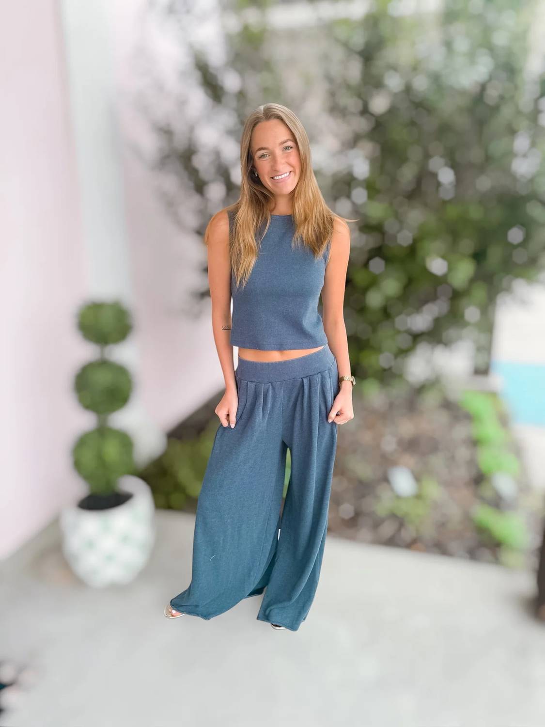 Lakeshore Two Piece Set