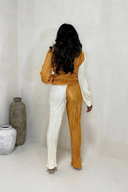 Half And Half Two-toned Plisse Set
