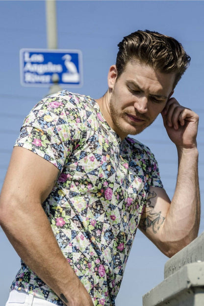 Men's Floral Print V-neck T-shirt