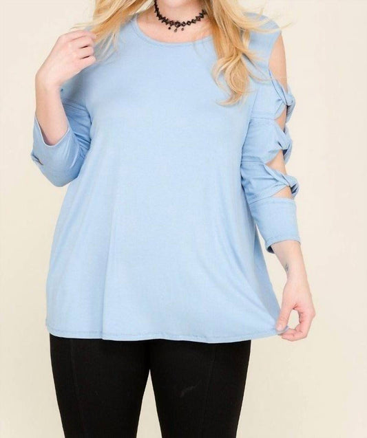 Twisted Cut Out 3/4 Sleeve Top - Plus