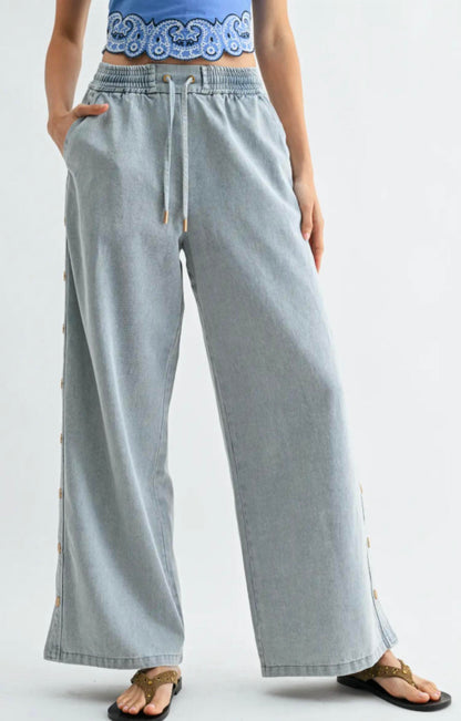 Wide Leg Wash Side Snap Button Detail Denim Pants