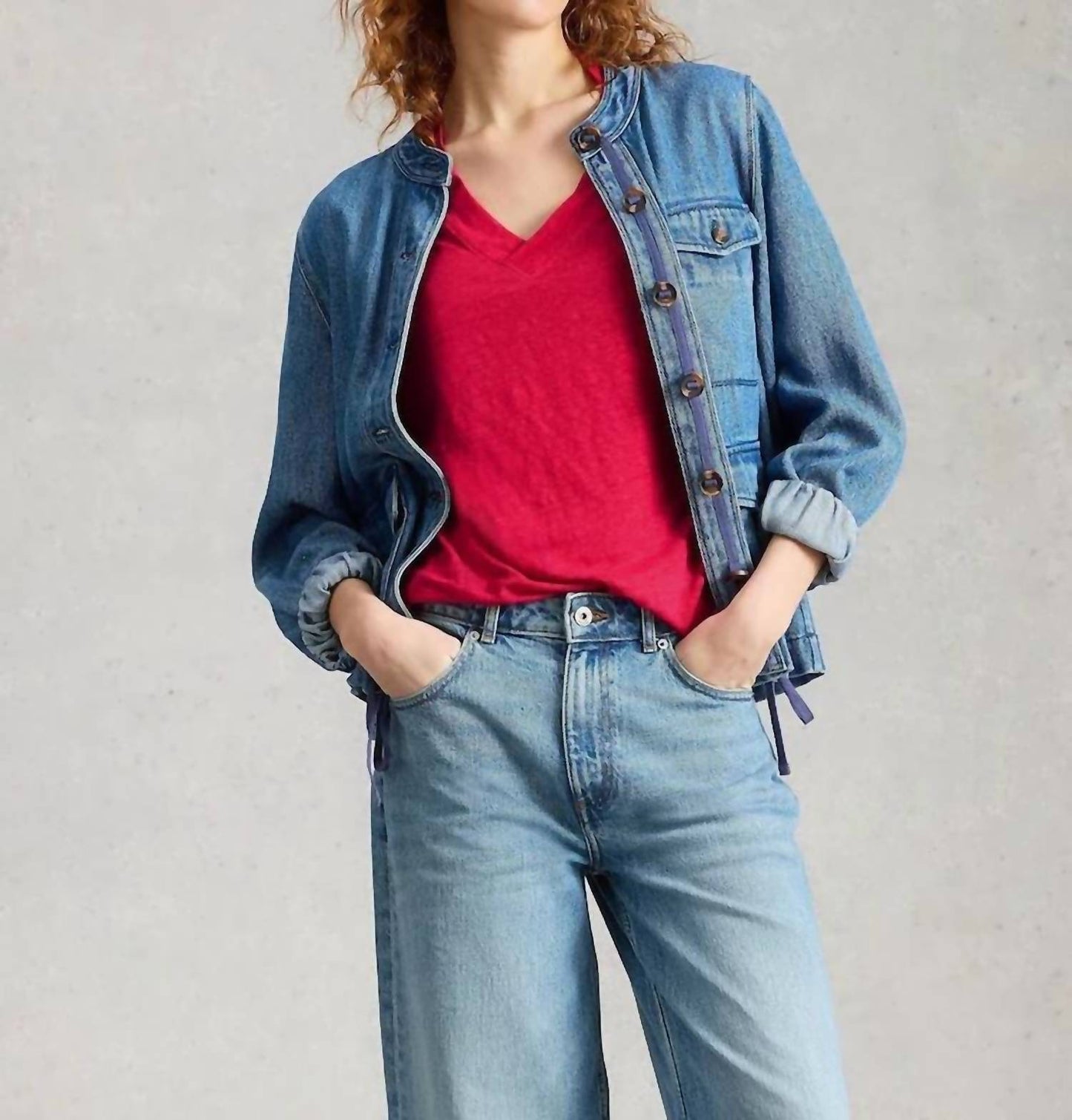 Susie V Neck Linen Tee