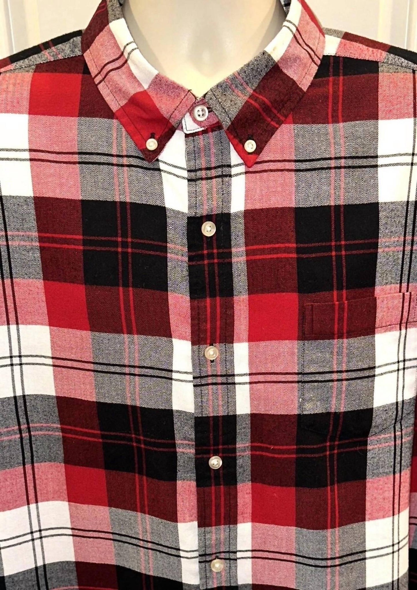 Chaps - Men's Lead Table Sweater - Rack Hunt
