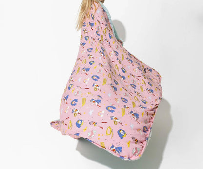 Kid's Wonder Woman Sherpa Blanket