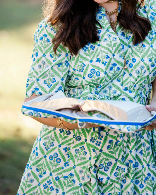 Women's Quilted Bible Cover Bag