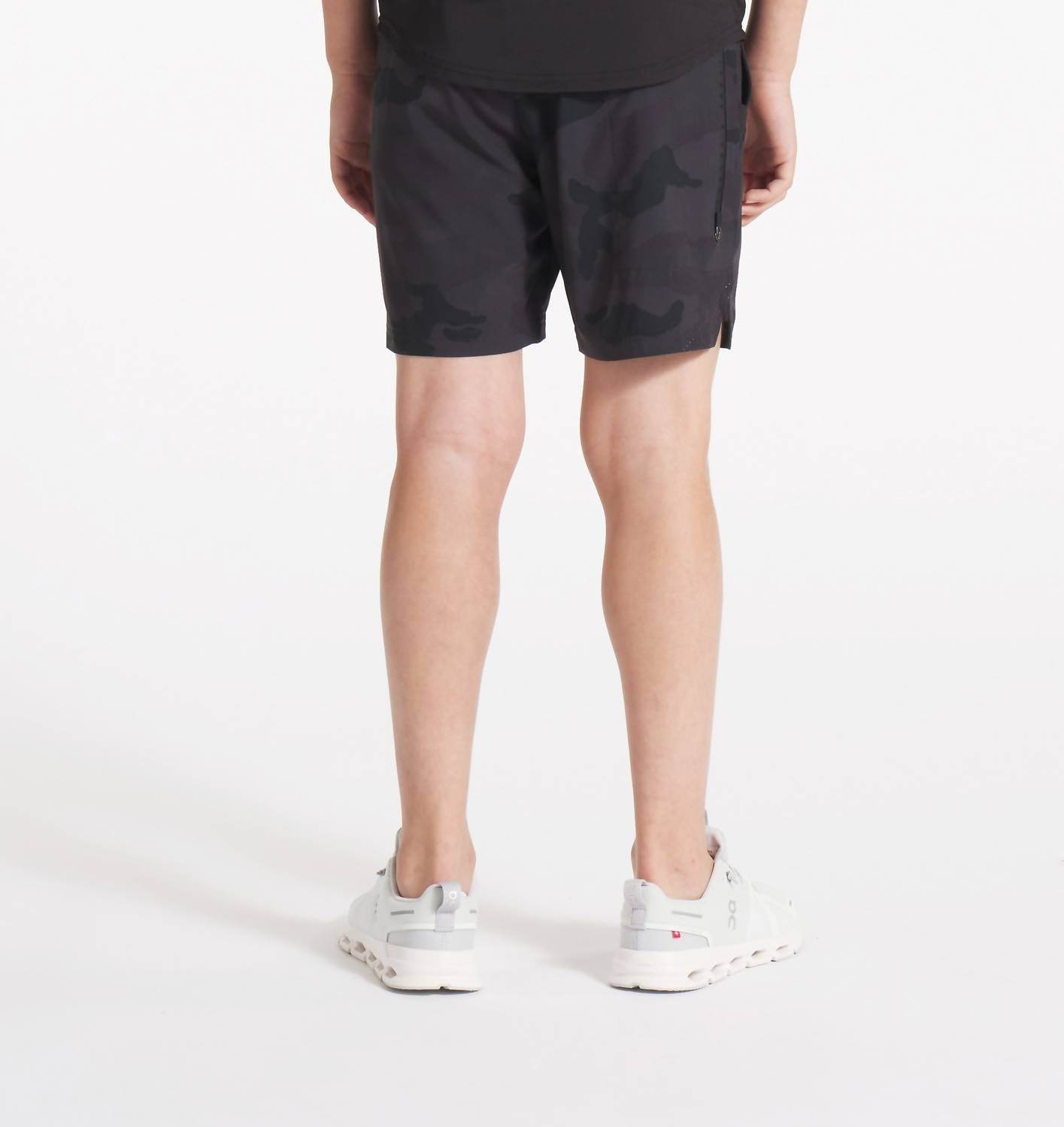 UNRL - Youth Stride Hybrid Shorts - Rack Hunt -