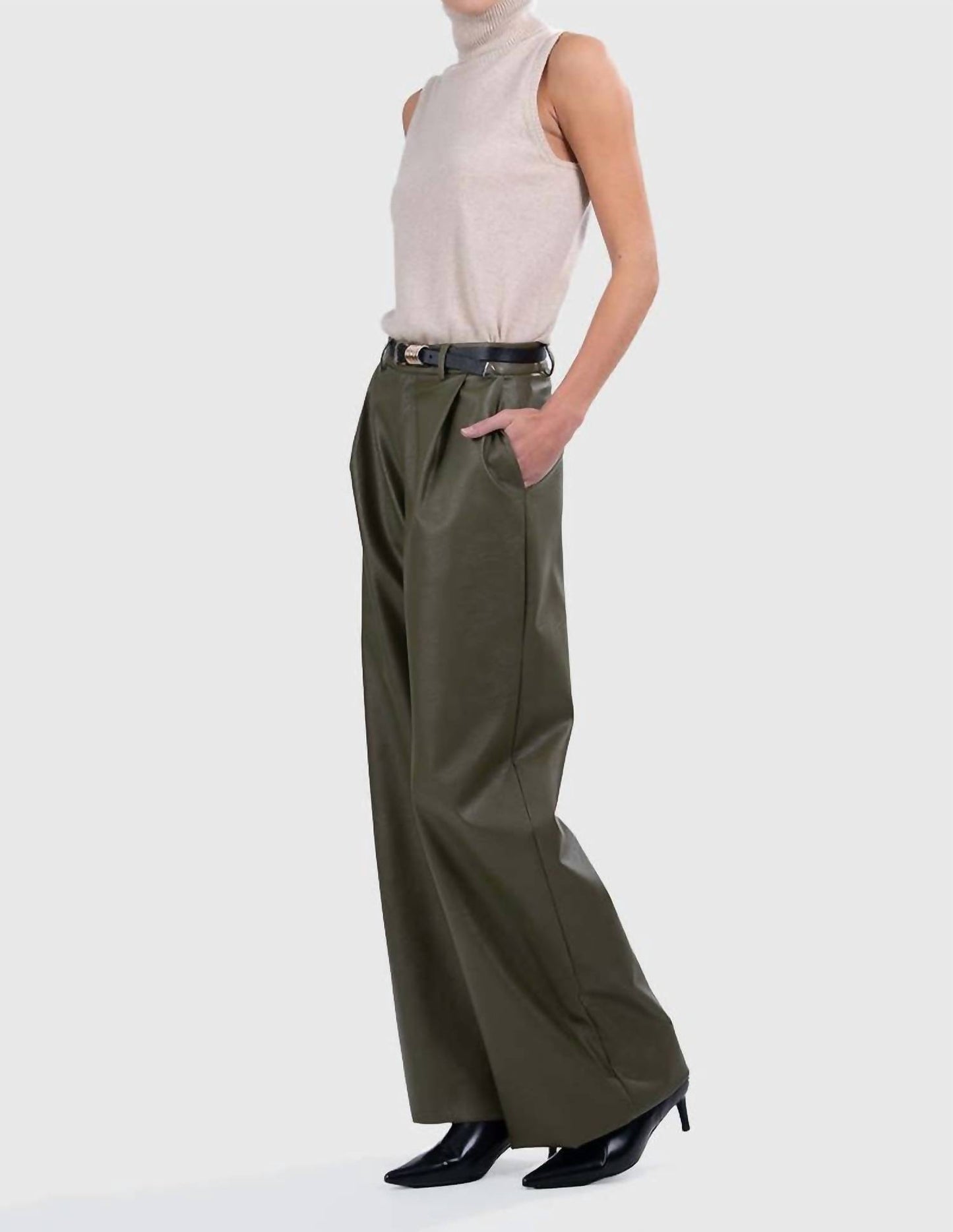 Milo Pant