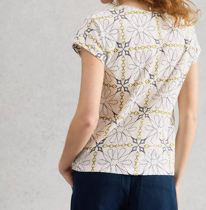 Nelly Notch Neck Tee