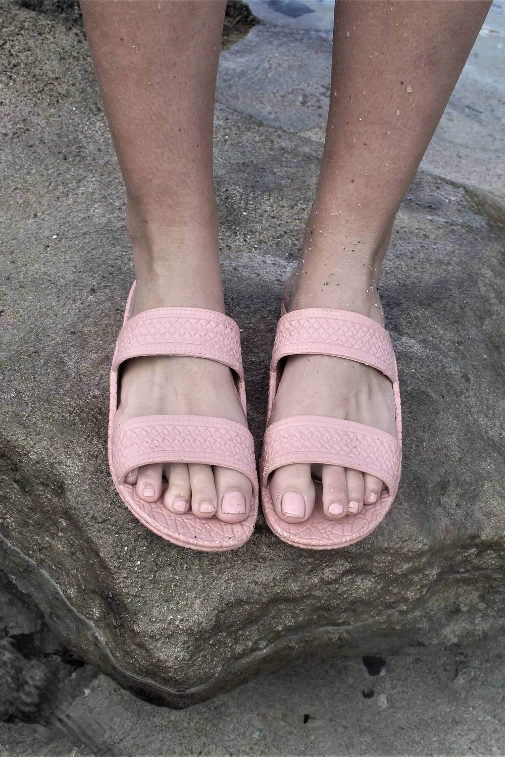 J-Slips Hawaii - Women's Pastel Hawaiian Sandals - Rack Hunt -