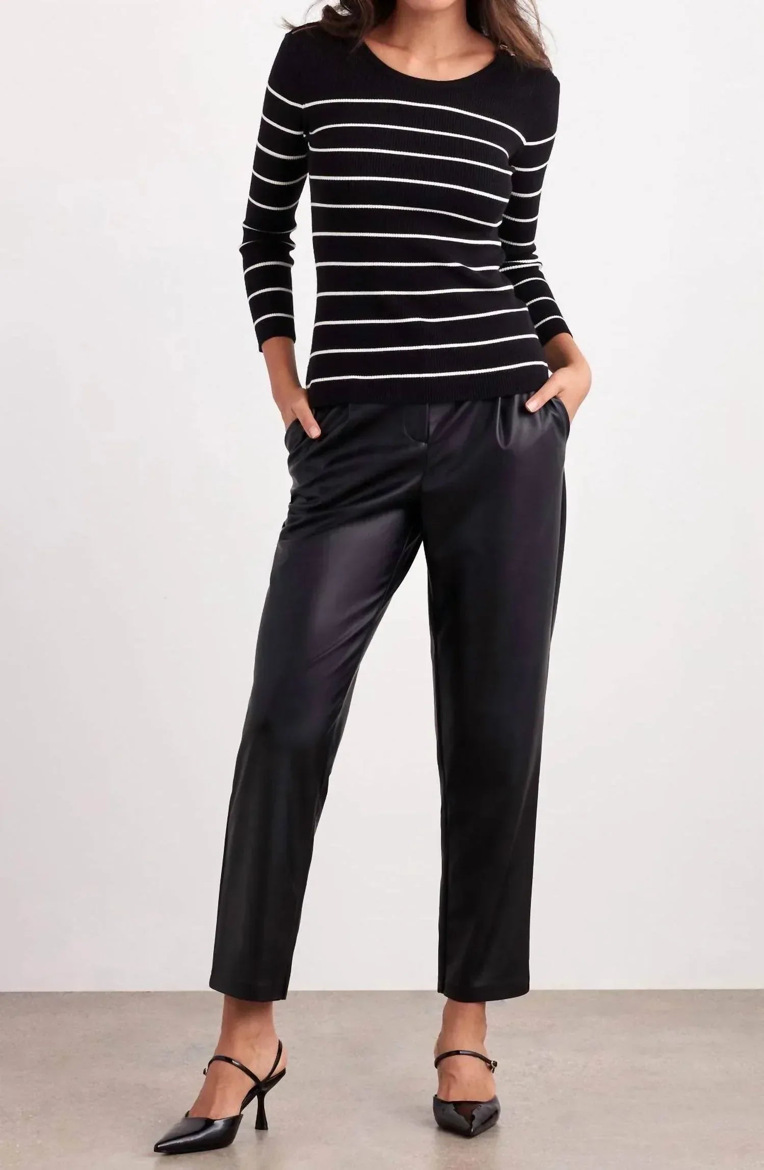 Ellen Tracy - Pleated Faux Leather Pant - Rack Hunt