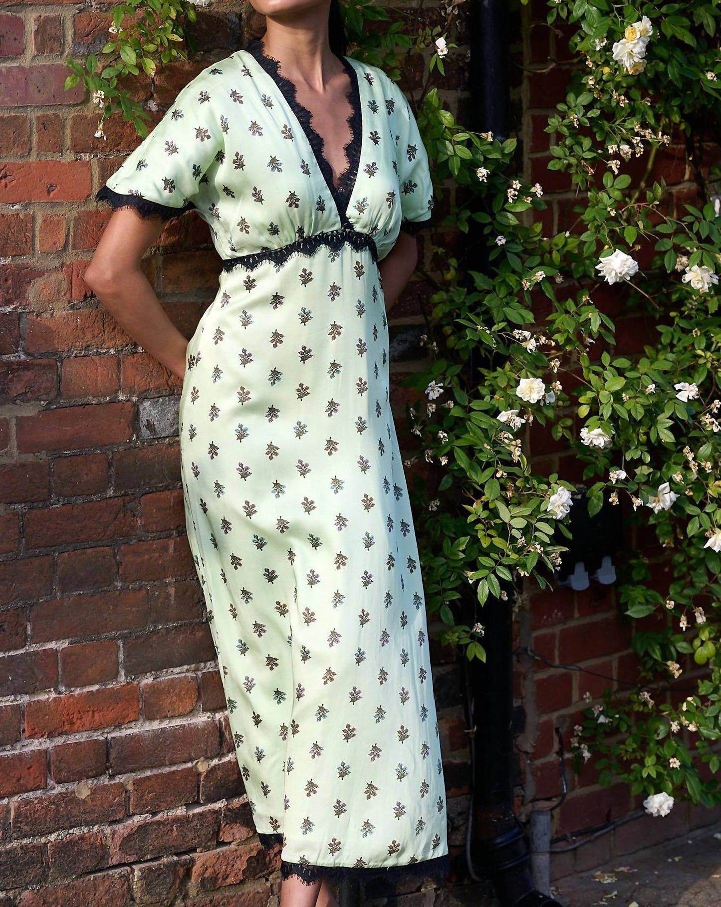 Neve & Noor - Cleo Floral Lace Dress - Rack Hunt