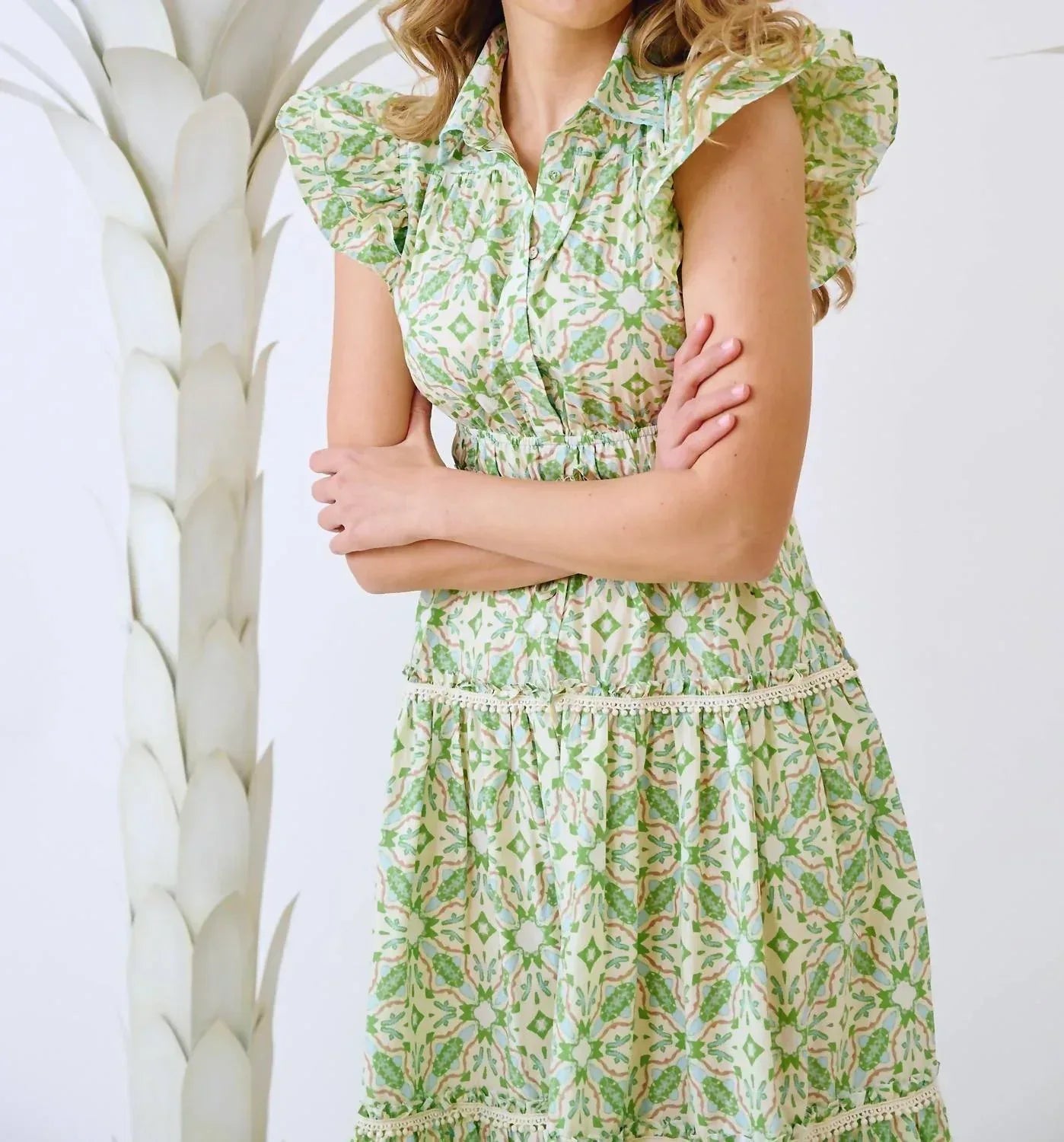 BROOKS AVENUE - Flutter Sleeve Midi Dress - Rack Hunt
