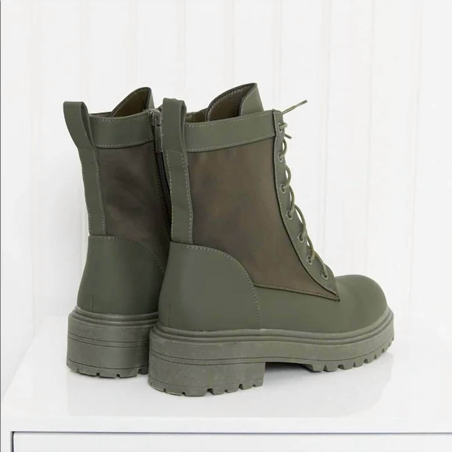 UniLady - Lace-Up Combat Booties - Rack Hunt -