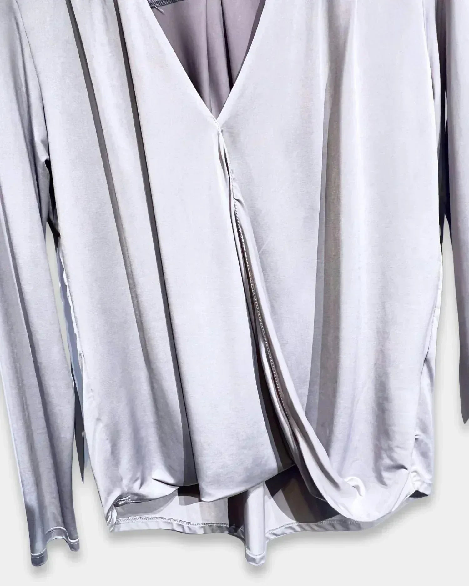 Alyssa Thomas - Women's V-neck Top - Rack Hunt