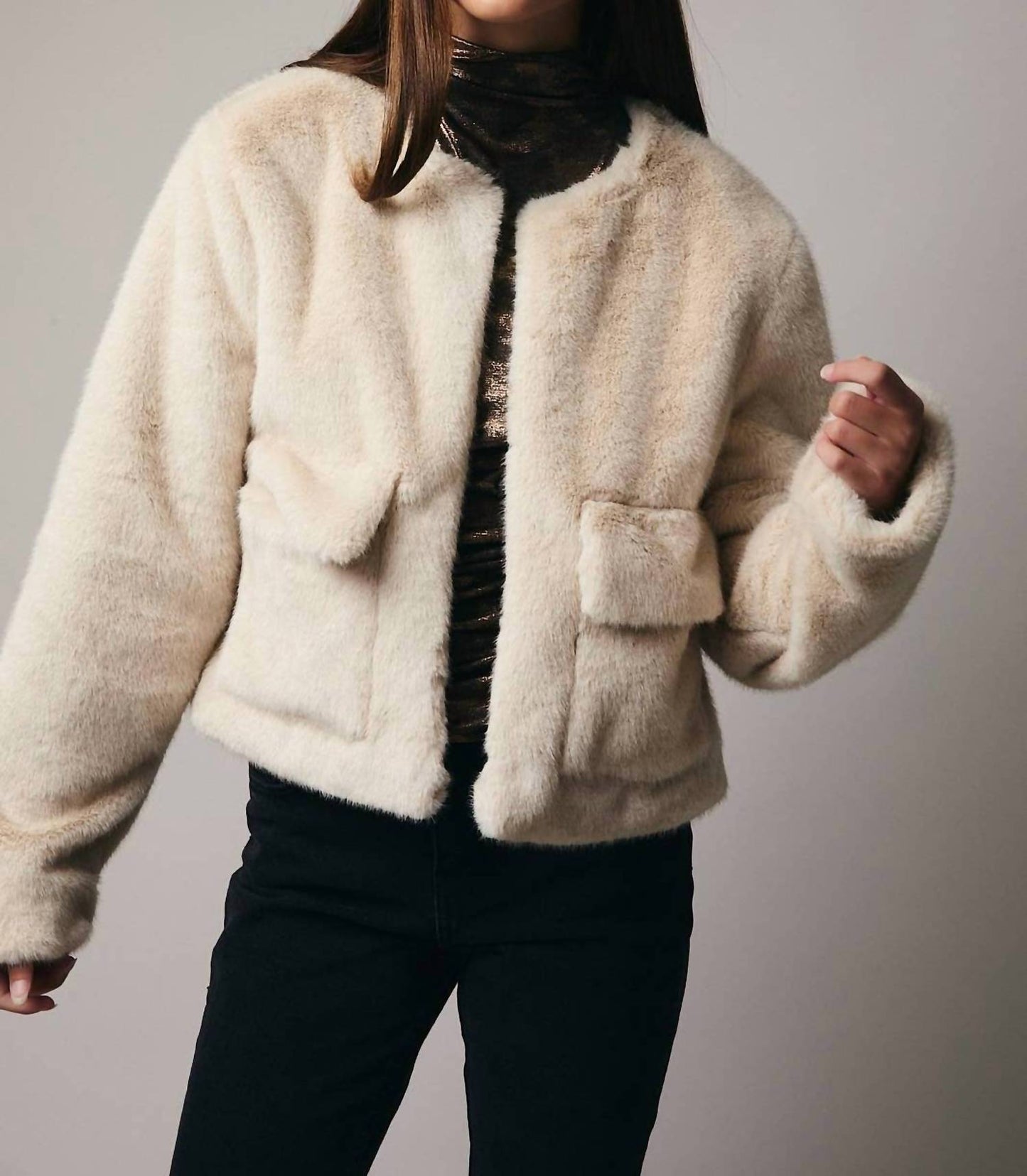 Cropped Long Sleeve Fur Coat