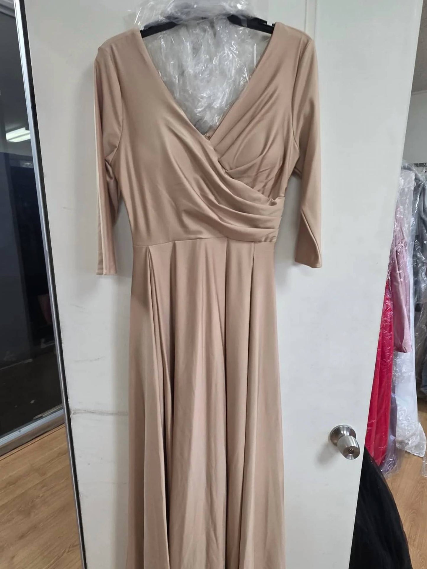 Mother Of The Bride Dress 3/4 Sleeve Gown