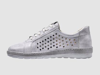 Women's Luna Leather Sneaker