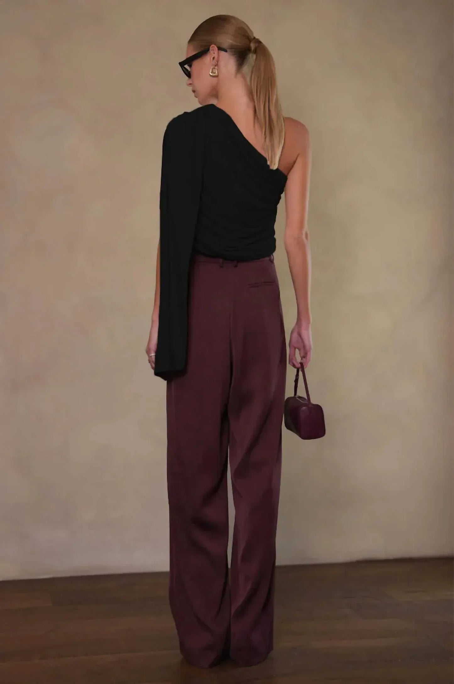 parentezi - Elsa Asymmetrical Top - Rack Hunt