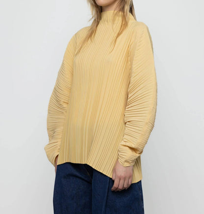 Women's Sculpted Pleated Blouse