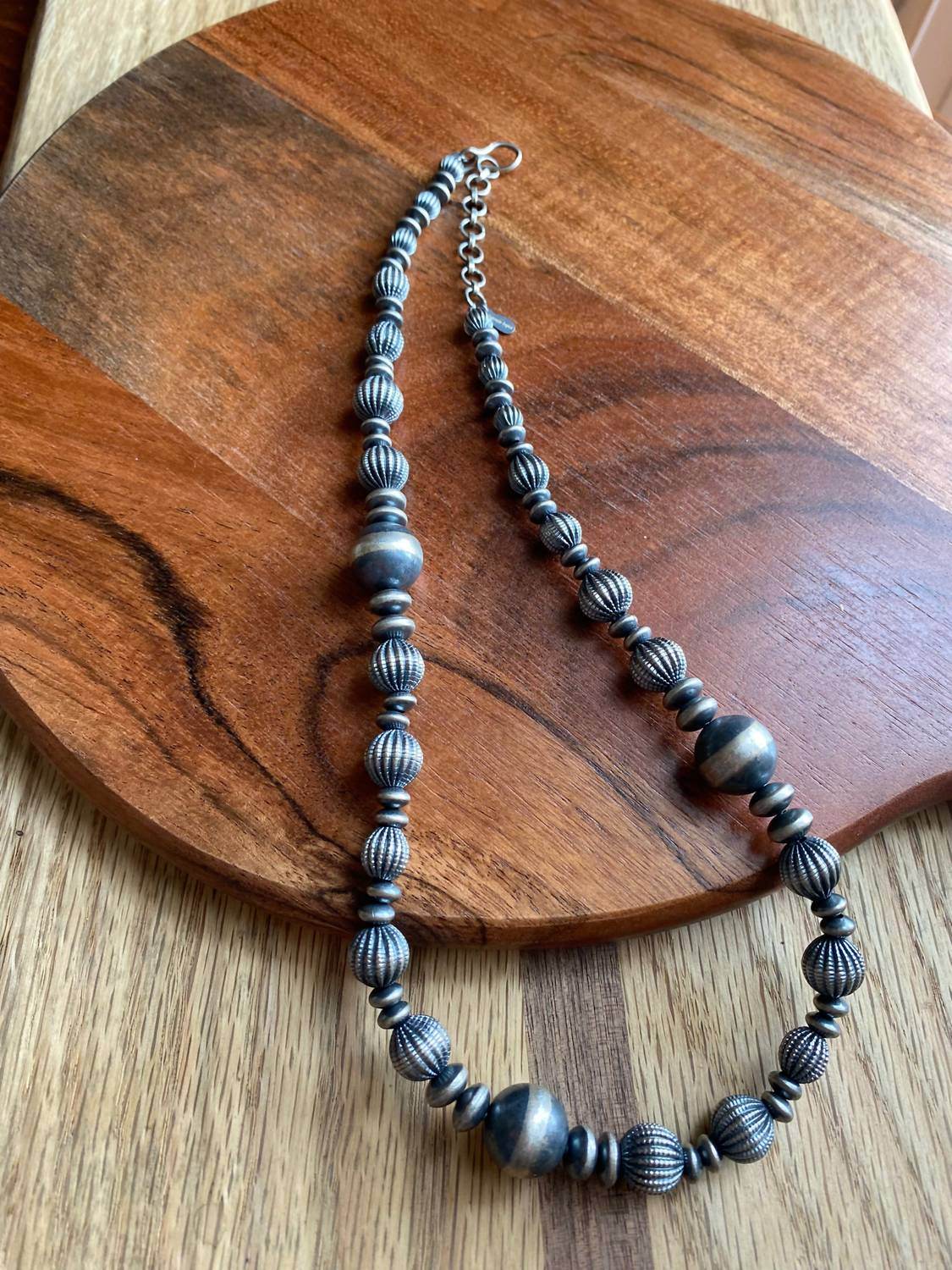 Nizhoni Traders - Navajo Pearl Statement Necklace - Rack Hunt