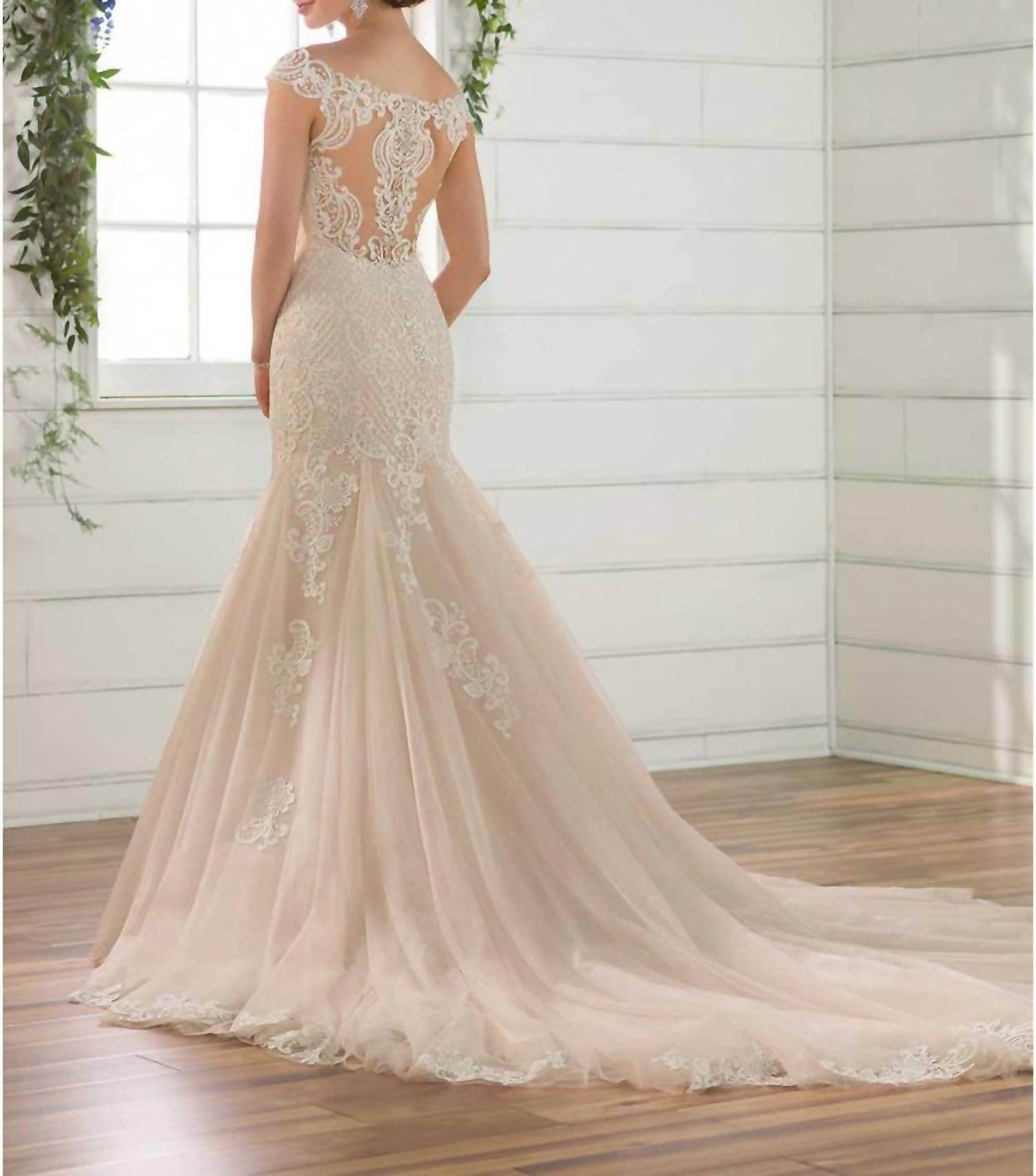 Essence of Australia - Mermaid Wedding Dress - Rack Hunt -